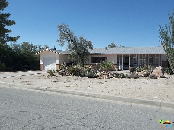 3rd image of 74388 Chemehuevi Dr