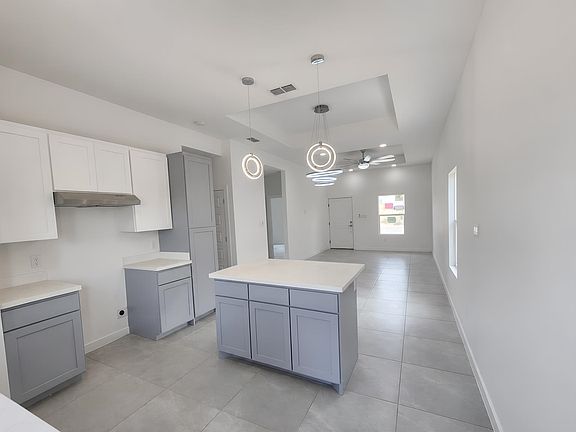 3rd image of 5208 Curuba Dr