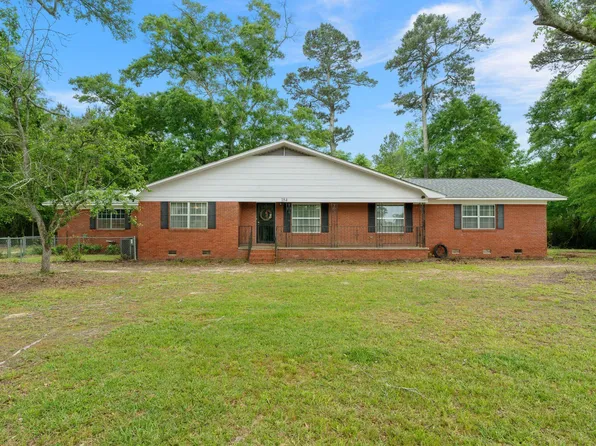 184 Franklin Shows Rd, Laurel, MS 39443
