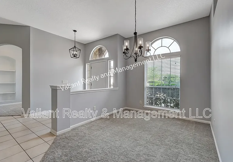 12197 Ripken Cir N — Photo 16