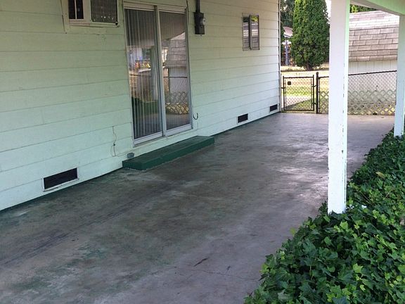 5th image of 1514 W Young St