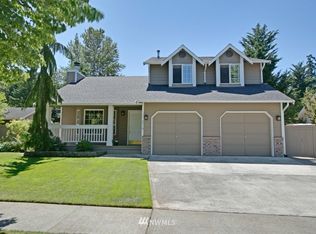 2510 Larkspur Dr, Puyallup, WA 98374
