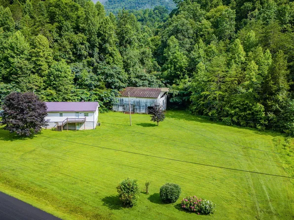 4960 Canton Rd, Blackwater, VA 24221