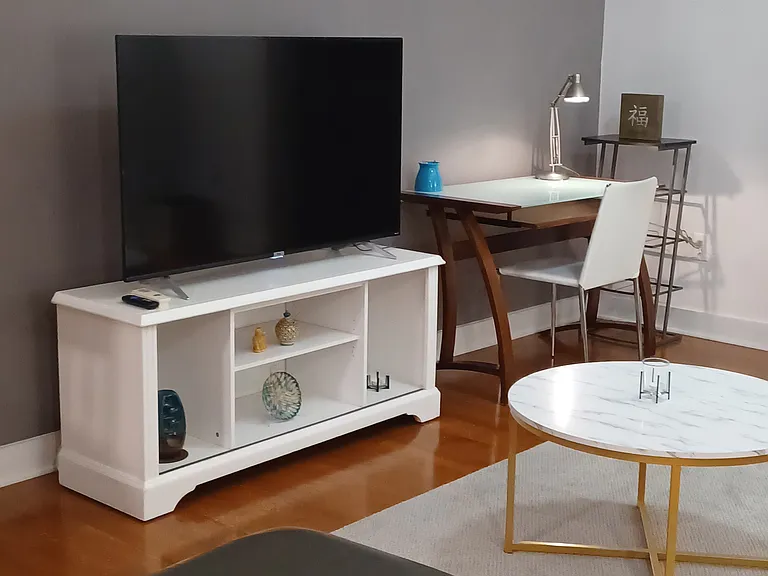 630 Calvert St #207 — Photo 11