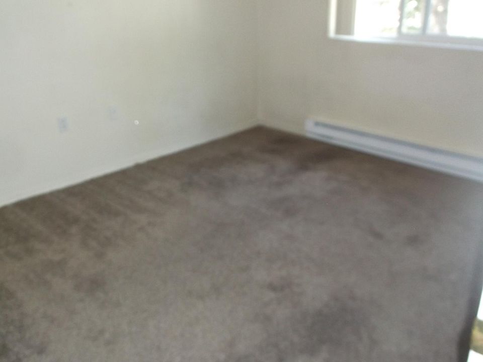 1st image of 888 N Almon St #2