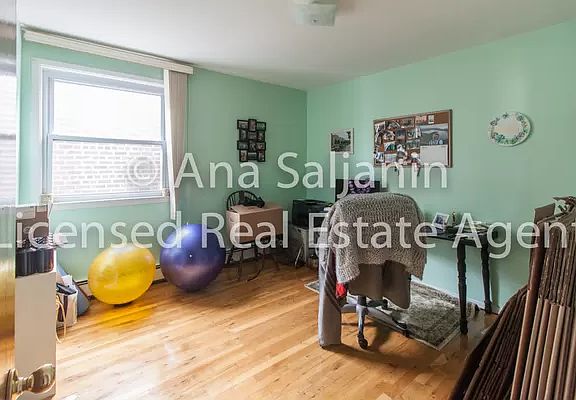 4th image of 3251 42nd St #3