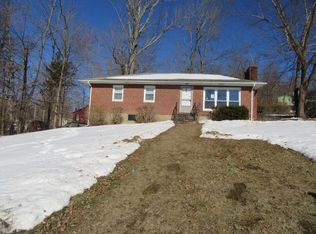 2 Rochelle Rd, Carmel, NY 10512