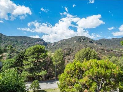 1466 Palisades Dr, Pacific Palisades, CA, 90272