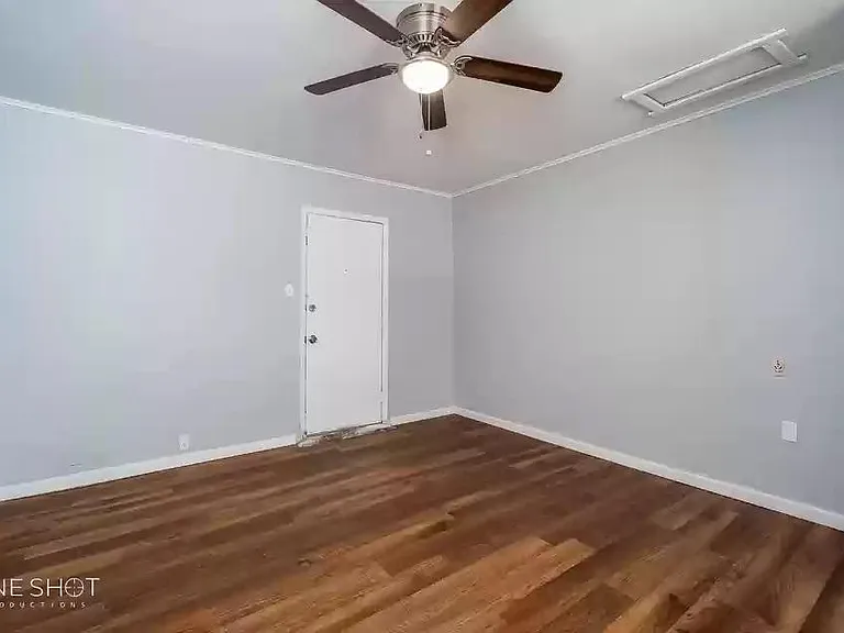 525 N Bowie Dr — Photo 24