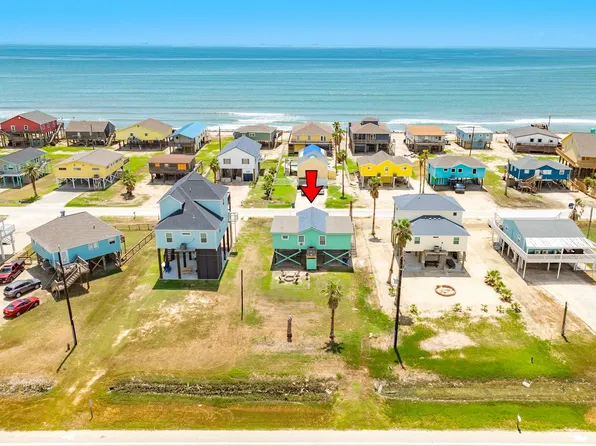 402 Seashell Dr, Freeport, TX 77541