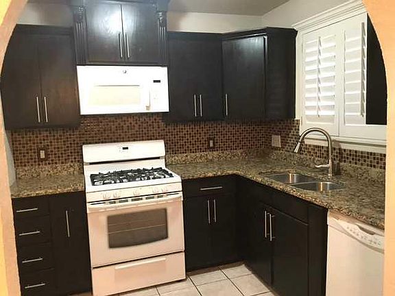 4th image of 9821 La Morenita Cir