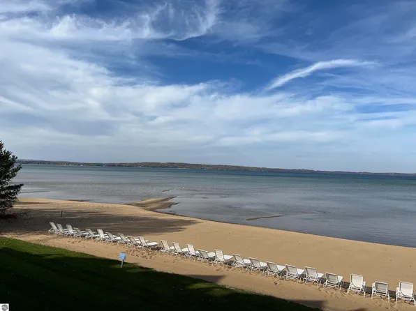 2305 N Us Highway 31 N #206, Traverse City, MI 49686