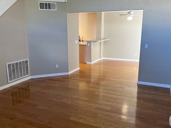 3rd image of 8413 Sewards Bluff Ave