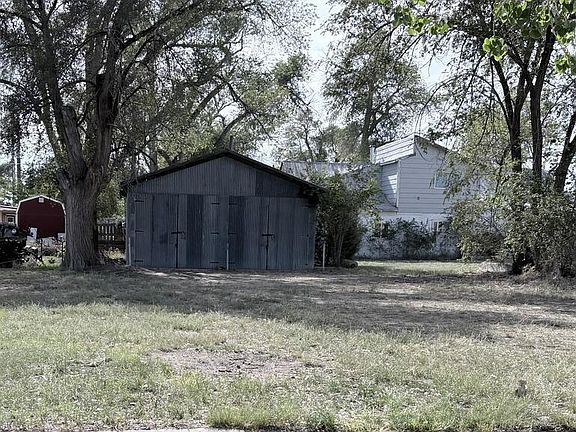 2nd image of 607 Warner St