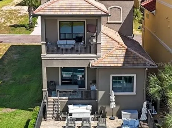 355 Ocean Crest Dr, Palm Coast, FL 32137
