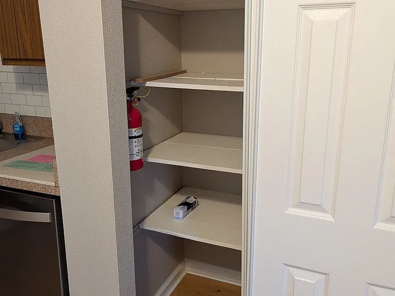 2223 Jackson Dr — Photo 11
