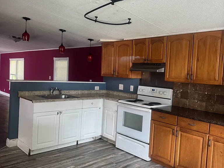 13401 SW 9th Ct — Photo 1