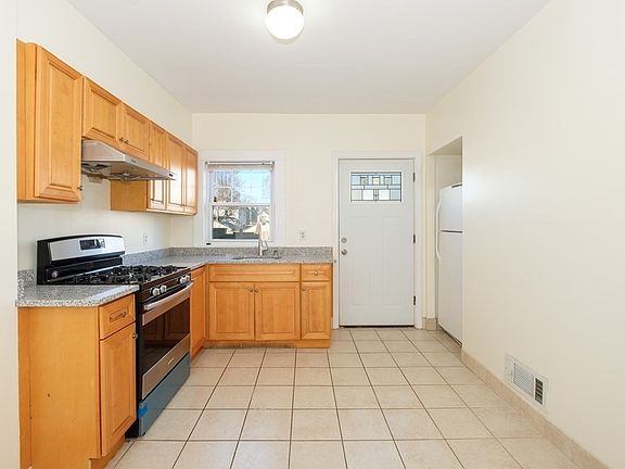 3rd image of 246 Farrington St #246