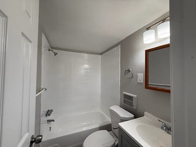 9201 New Hampshire Ave #B3 — Photo 7