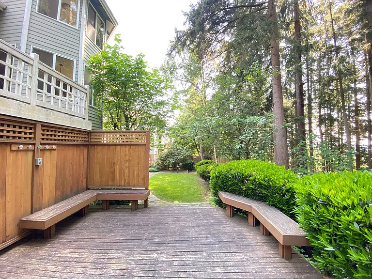 18139 NE 99th Way — Photo 25