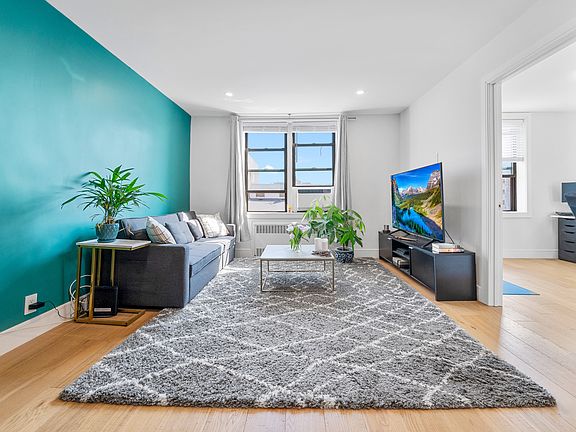 3rd image of 1840 E 13th St APT 4W