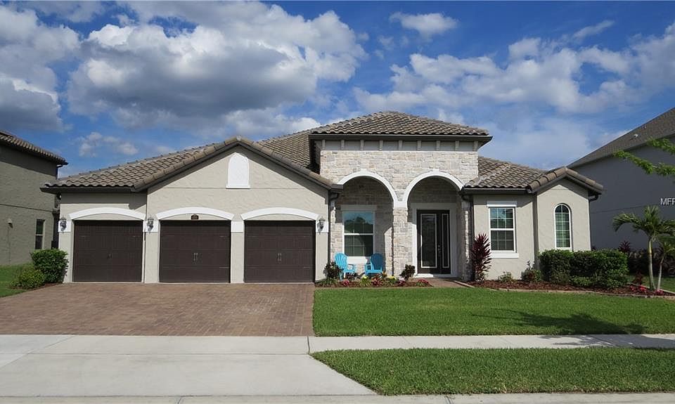 1st image of 688 Red Haven Ln