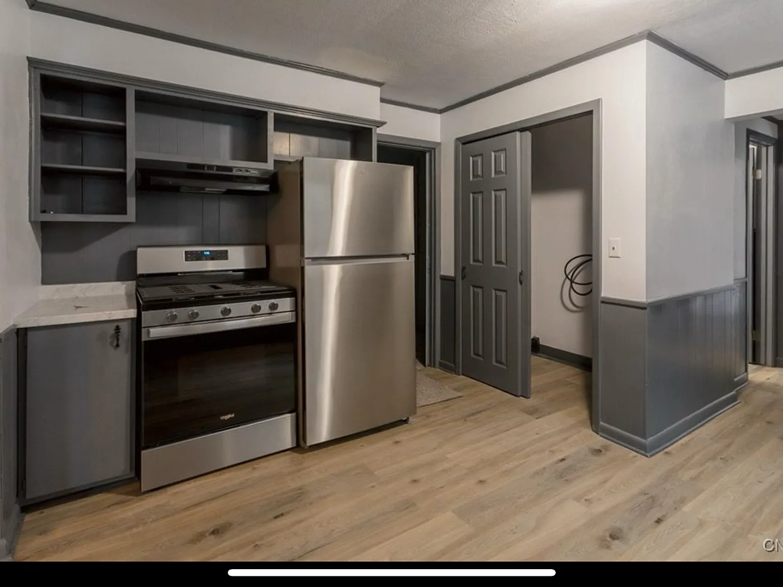 3 bed, 1.5 bath, 1100 sqft, $1,475 — Photo 3