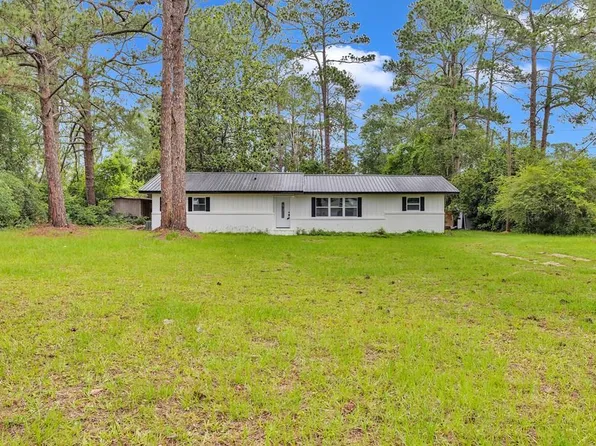 701 E 4th St, Adel, GA 31620