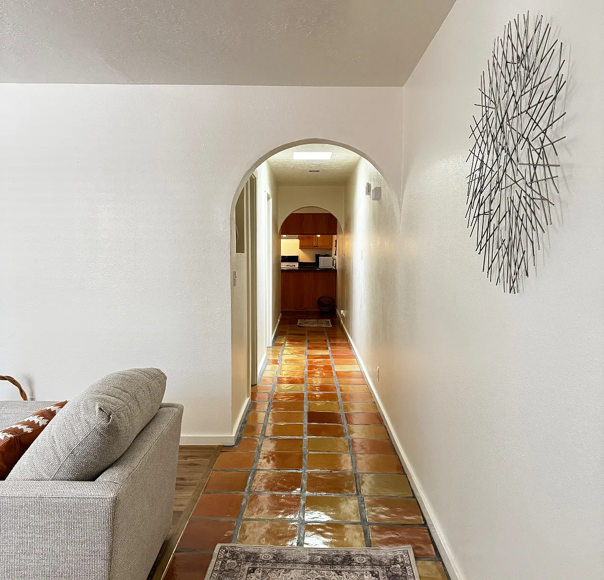 1 bed, 900 sqft, $1,500 — Photo 2