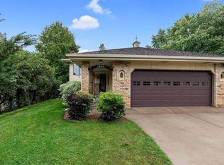 3224 Roosevelt St NE, Saint Anthony, MN 55418