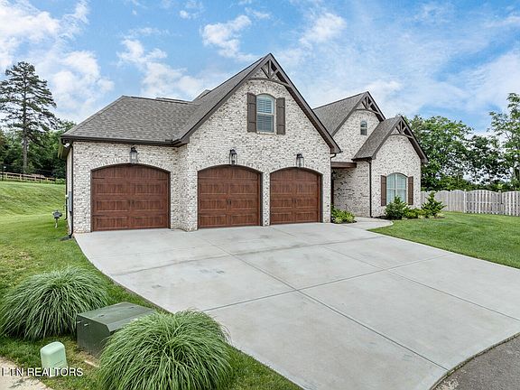 4th image of 9101 Heritage Ridge Ln