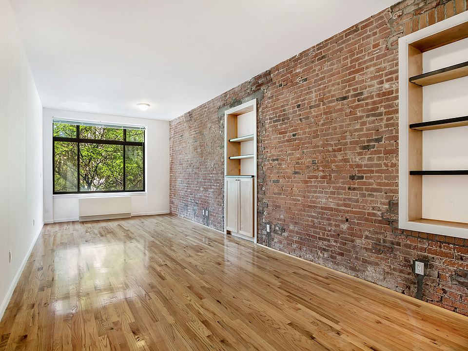 1st image of 320 E 65th St APT 303