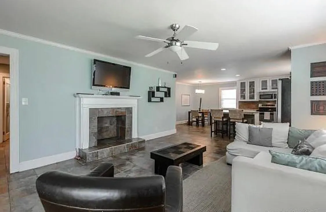 3 bed, 1619 sqft, $1,695 — Photo 4