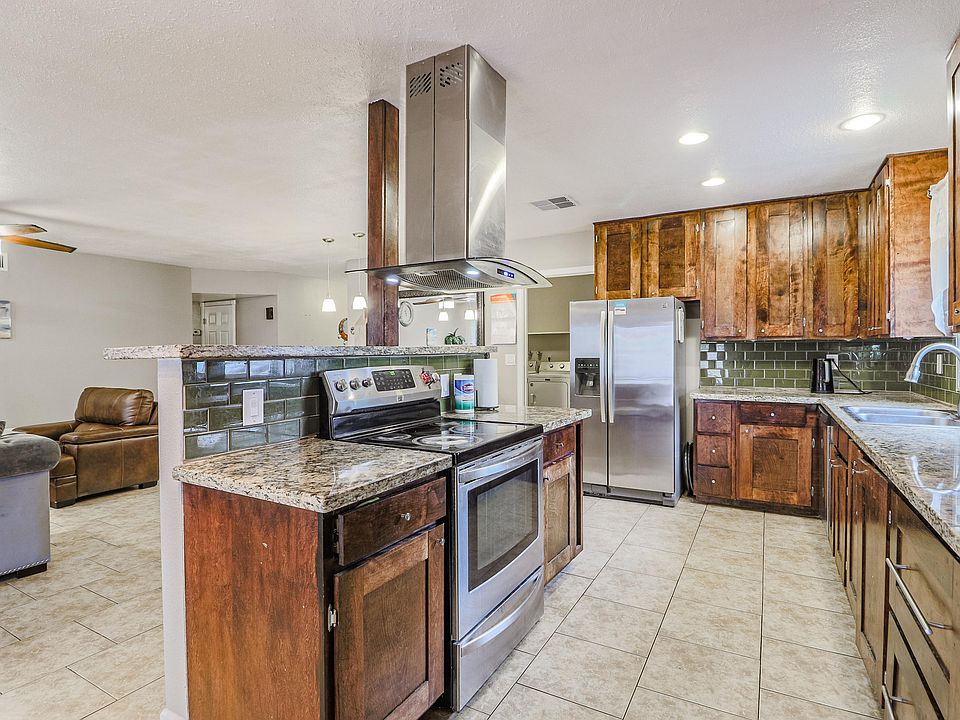 1st image of 3554 E Pueblo Ave