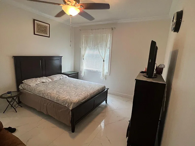 20417 Walnut Grove Ln — Photo 11