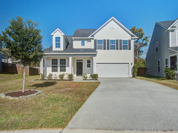 153 Sugeree Dr, Moncks Corner, SC 29461