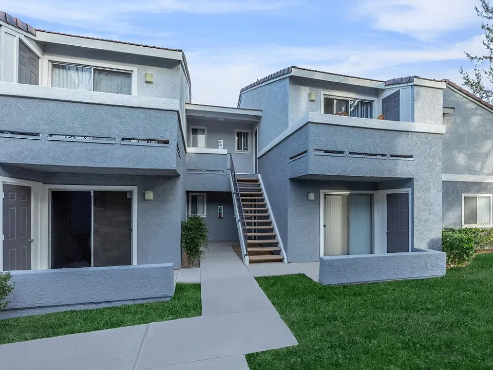 Desert Heights Apartment Homes