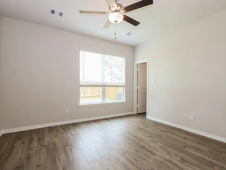 15652 Plum Brook Dr — Photo 12