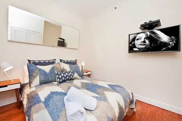 Rented by Eisenberg Exclusives | media 24