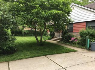 8505 193rd St, Hollis, NY 11423