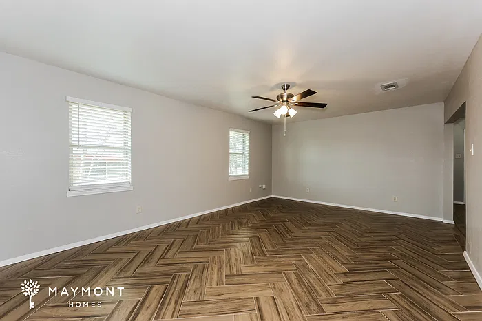 4 bed, 2.0 bath, 1683 sqft, $1,845 — Photo 3