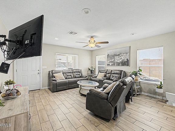 5th image of 3828 W LATHAM Street