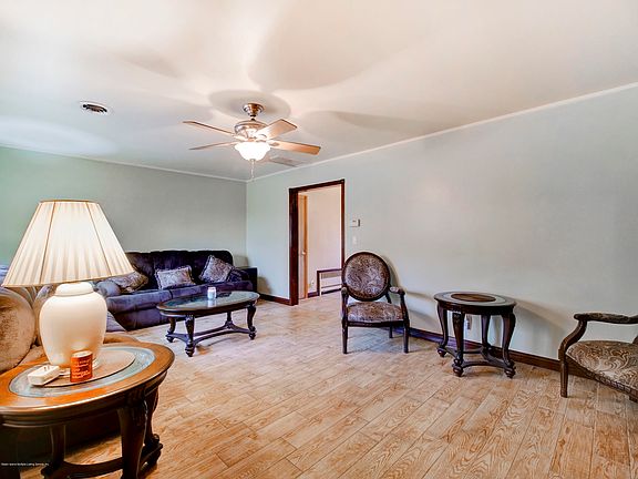 5th image of 328 Henderson Ave