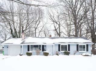191 Parkwood Ave, Avon Lake, OH 44012
