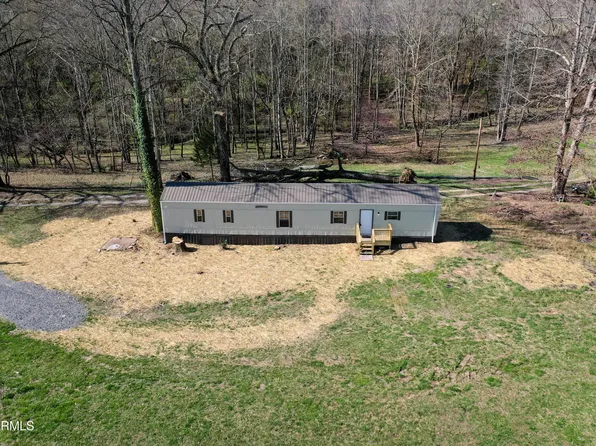 449 Sinking Springs Rd, Clinton, TN 37716