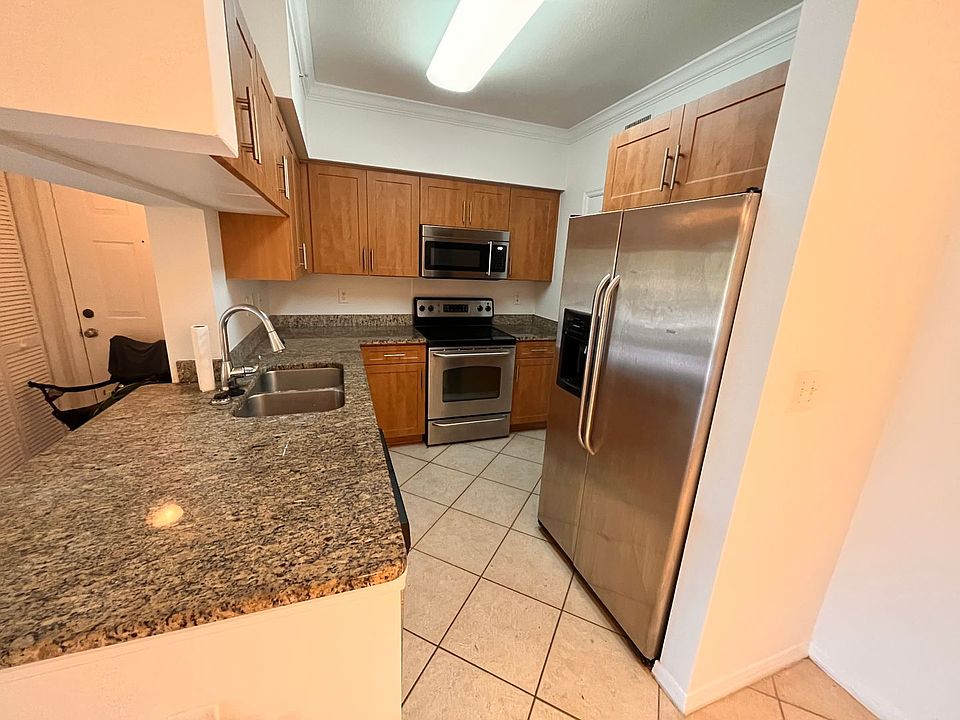 1st image of 6529 Emerald Dunes Dr APT 208
