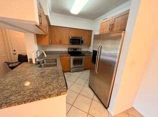 6529 Emerald Dunes Dr APT 208, West Palm Beach, FL 33411