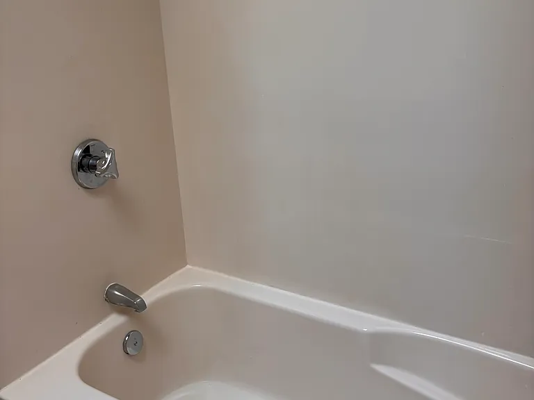 15 Packard Ave #104 — Photo 11
