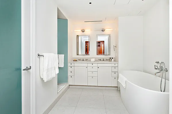 Sold by Keller Williams NYC | media 22