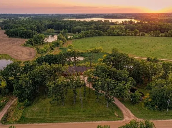 24416 95th St NW, Sunburg, MN 56289